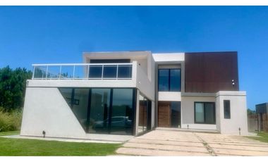 CASA EN COSTA ESMERALDA - MARTIMO I 60 A - VENTA