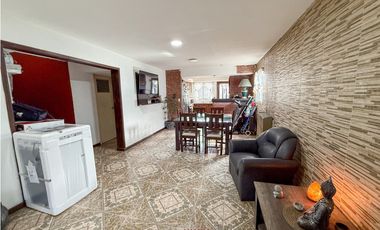CASA 4 AMBIENTES + LOCAL. PERALTA RAMOS OESTE.