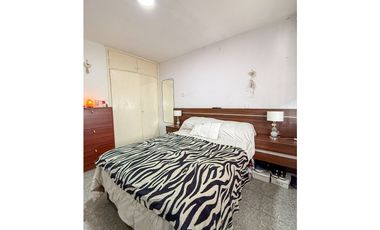 CASA 4 AMBIENTES + LOCAL. PERALTA RAMOS OESTE.