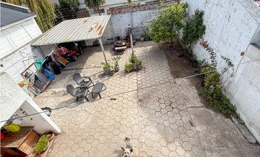 CASA 4 AMBIENTES + LOCAL. PERALTA RAMOS OESTE.