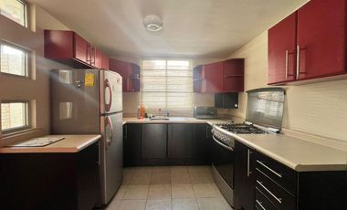 Casa en  Renta, excelente ubicación.