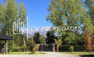 Casa en Venta en Condominio Aculeo