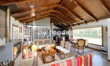 Casa en Venta en Condominio Aculeo