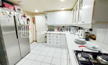 Casa en Venta en Jorge VI / Del Inca
