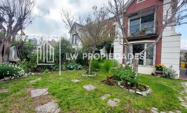 Casa en Venta en Jorge VI / Del Inca