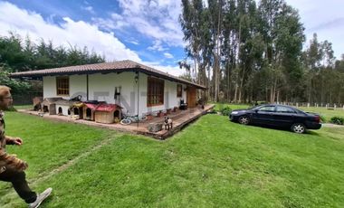 Vendo Casa - Terreno de 20.000m en la Entrada a Lasso entre Latacunga y Machachi