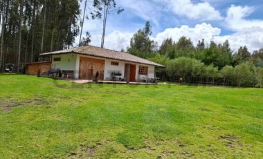 Vendo Casa - Terreno de 20.000m en la Entrada a Lasso entre Latacunga y Machachi
