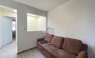 Casa de 2 recámaras en venta en Fracc. Campo Real, Toluca. Cerca de Av. Tollocan