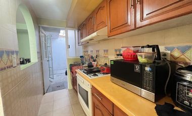 Casa de 2 recámaras en venta en Fracc. Campo Real, Toluca. Cerca de Av. Tollocan