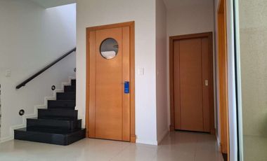 casa 5 ambientes VENTA Chivilcoy pileta terraza