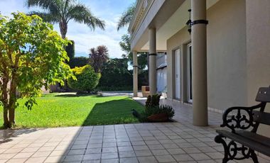 casa 5 ambientes VENTA Chivilcoy pileta terraza