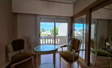 casa 5 ambientes VENTA Chivilcoy pileta terraza