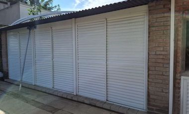 casa 5 ambientes VENTA Chivilcoy pileta terraza