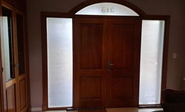 casa 5 ambientes VENTA Chivilcoy pileta terraza