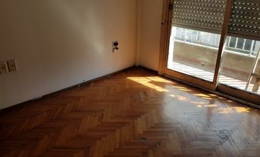Departamento en alquiler en Caseros