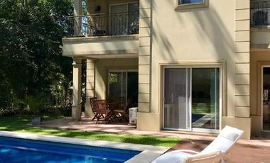 Casa en venta en Fincas I