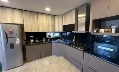 CASA A ESTRENAR DE 3 DORMITORIOS. SANTA LUCIA