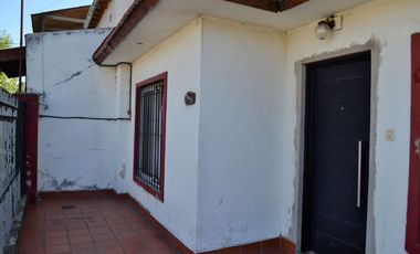CASA EN VENTA - LLAVALLOL - C/QUINCHO Y PARRILLA