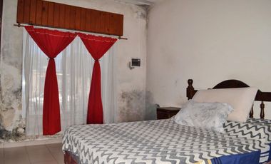 CASA EN VENTA - LLAVALLOL - C/QUINCHO Y PARRILLA