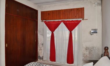 CASA EN VENTA - LLAVALLOL - C/QUINCHO Y PARRILLA