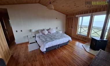 Casa en Venta en Preciosa vista al mar y Pingüineras