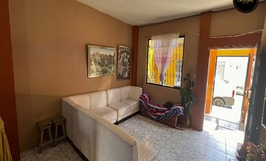 Casa de venta en Machala - Av. Los Ceibos – código:21720