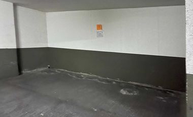OPORTUNIDAD ESTACIONAMIENTO EN EXCELENTE UBICACIÓN