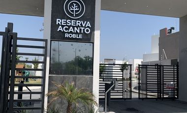 Casa seminueva Apodaca Acanto Residencial