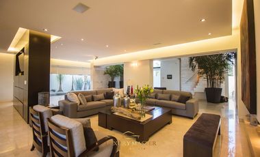 Casa en Venta en Las Lomas Club de Golf