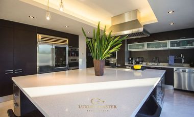 Casa en Venta en Las Lomas Club de Golf