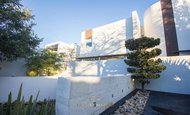 Casa en Venta en Las Lomas Club de Golf
