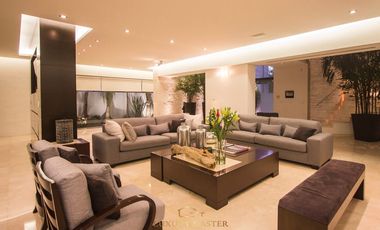 Casa en Venta en Las Lomas Club de Golf