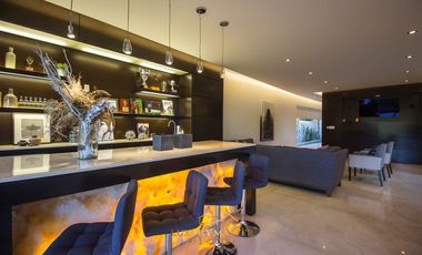 Casa en Venta en Las Lomas Club de Golf
