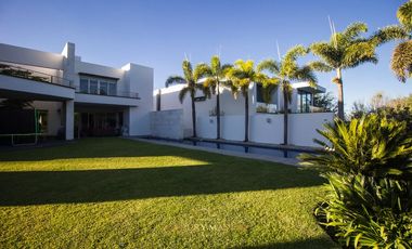 Casa en Venta en Las Lomas Club de Golf