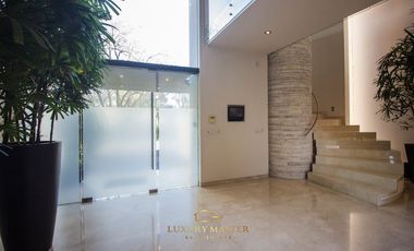 Casa en Venta en Las Lomas Club de Golf