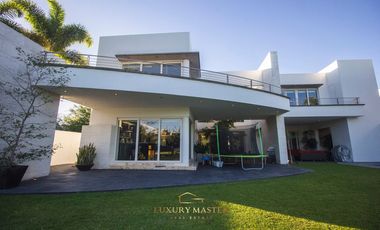 Casa en Venta en Las Lomas Club de Golf
