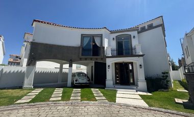 Casa en Venta como nueva en Condado del Valle Bakeira Metepec cerca de Ave Tecnológico y Parque Bicentenario