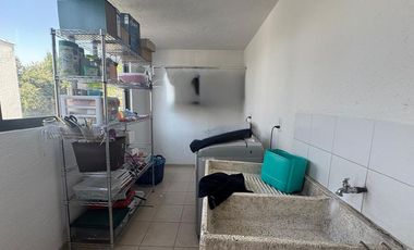 Casa Residencial en Venta  dentro de privada a una cuadra del Parque Bicentenario, Ave, Tecnológico, Ave, Estado de México y  zona de La Asunción.