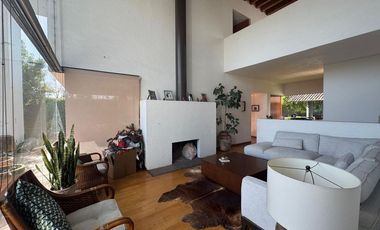 Casa Residencial en Venta  dentro de privada a una cuadra del Parque Bicentenario, Ave, Tecnológico, Ave, Estado de México y  zona de La Asunción.
