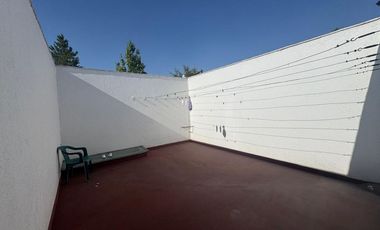Casa Residencial en Venta  dentro de privada a una cuadra del Parque Bicentenario, Ave, Tecnológico, Ave, Estado de México y  zona de La Asunción.