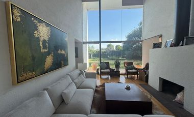Casa Residencial en Venta  dentro de privada a una cuadra del Parque Bicentenario, Ave, Tecnológico, Ave, Estado de México y  zona de La Asunción.