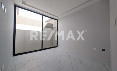 Casa en Venta - 3