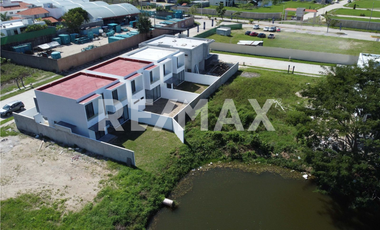 CASA EN VENTA - (3)