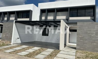 CASA EN VENTA - (3)