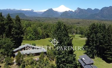 Espectacular casa en un entorno soñado.-