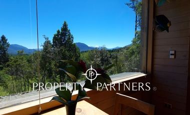 Espectacular casa en un entorno soñado.-