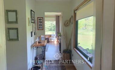 Casa en Pucón, en una parcela con hermoso entorno natural