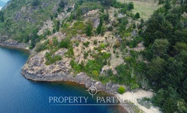 ¡Oportunidad! Exclusivo terreno con 160 mt orilla de lago