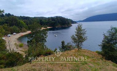 ¡Oportunidad! Exclusivo terreno con 160 mt orilla de lago