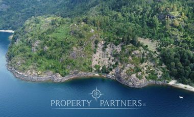 ¡Oportunidad! Exclusivo terreno con 160 mt orilla de lago